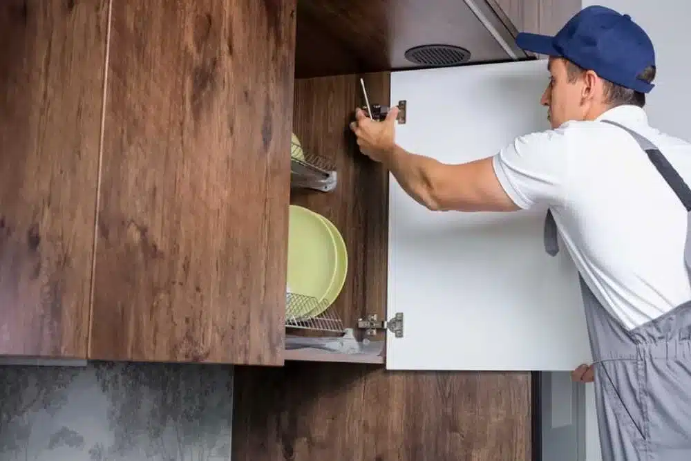 kitchen remodeling vs bathroom remodeling