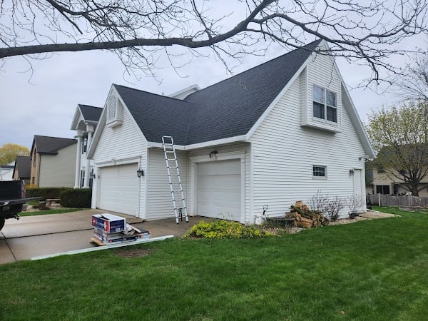 Photo of Pro Valley Roofing